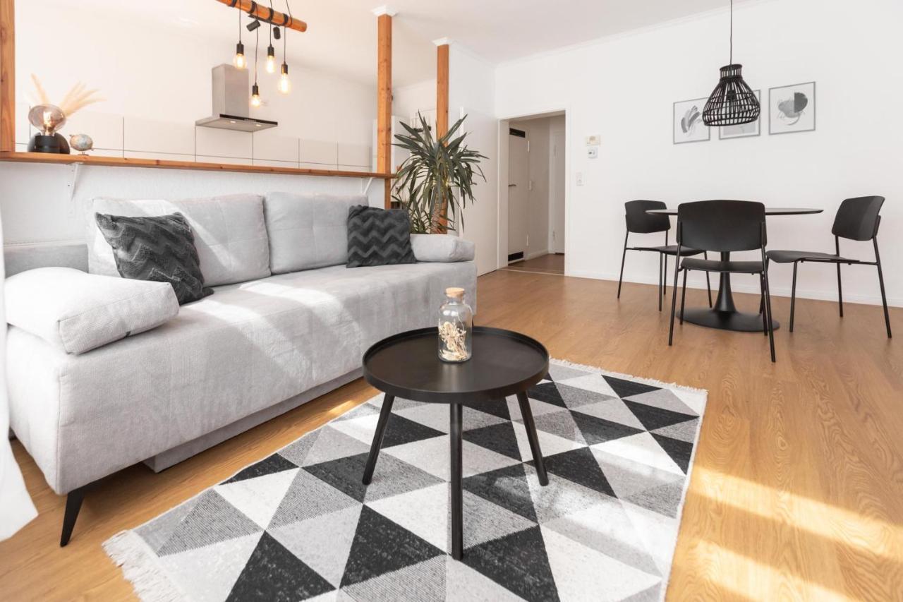 Koje Drei I Zentrales Apartment Mit Parkplatz Bremerhaven Exterior foto