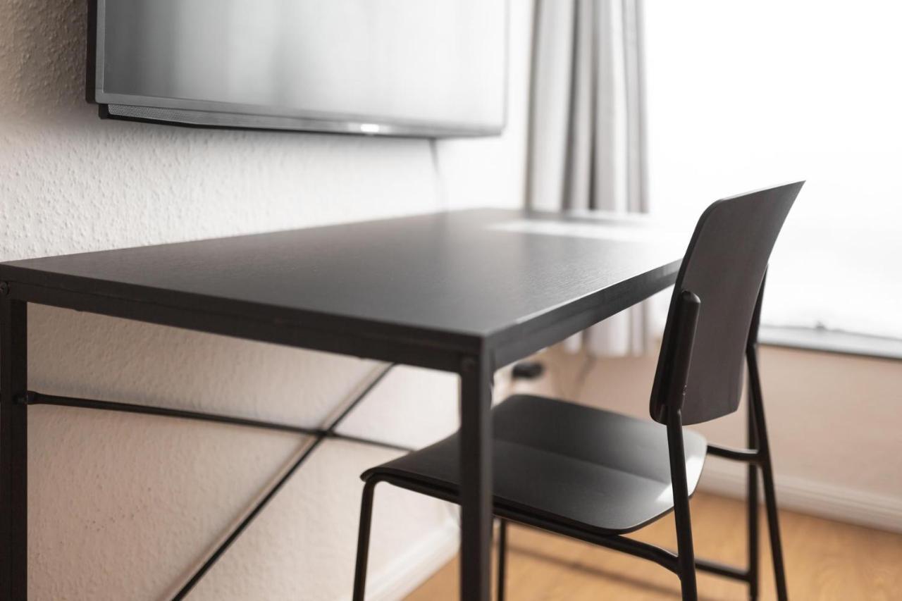 Koje Drei I Zentrales Apartment Mit Parkplatz Bremerhaven Exterior foto